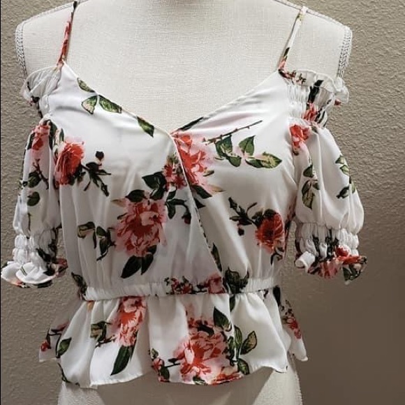 Bangkok tops - Picture 3 of 8